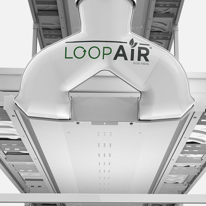 Vista frontal del sistema de ventilaci&#243;n LoopAir utilizado en un entorno de almacenamiento.